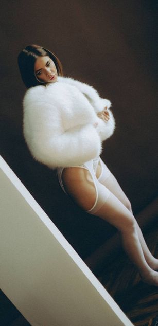 Model - LizaDeMoon heels