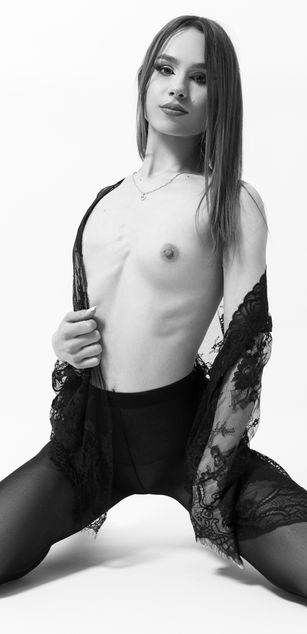 Model - MaceyHeart roleplay