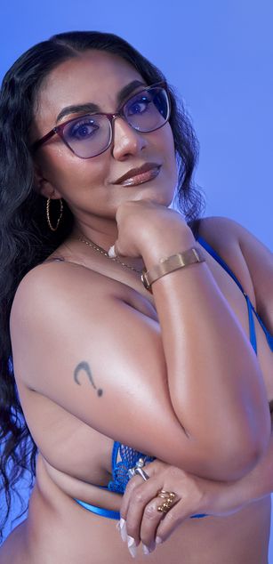 Model - VenusValmont blowjob