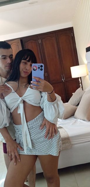 Model - AtheneaAnd Antony joi