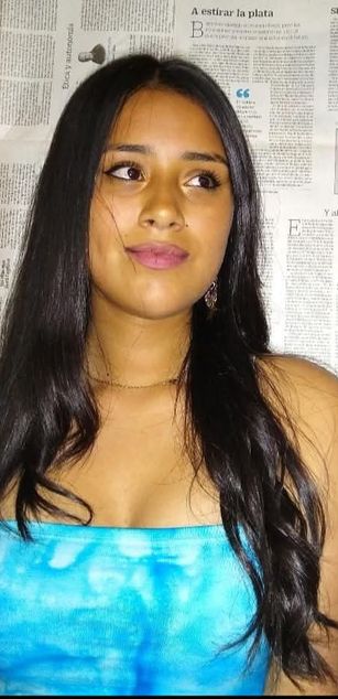 Model - Sarah Monroe young