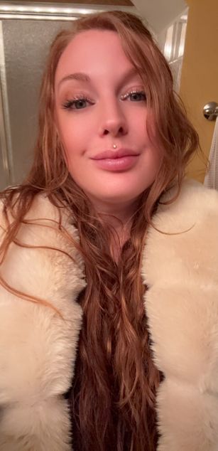 Model - Veronica fetish