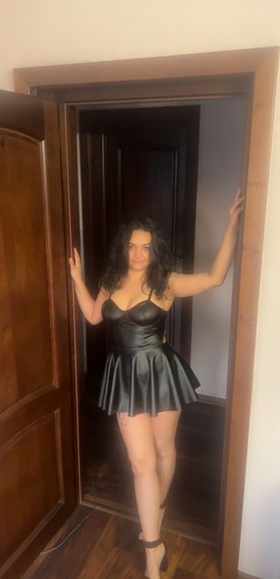 Model - KatysRodriguez cfnm