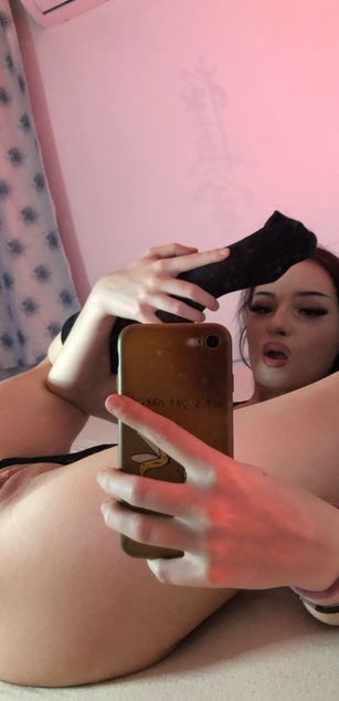 Model - Scarlett Jakobs deepthroat