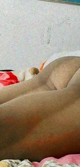 Model - Isakalifats bigcock