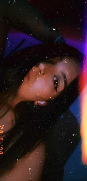 Model - Queen Kat boobs