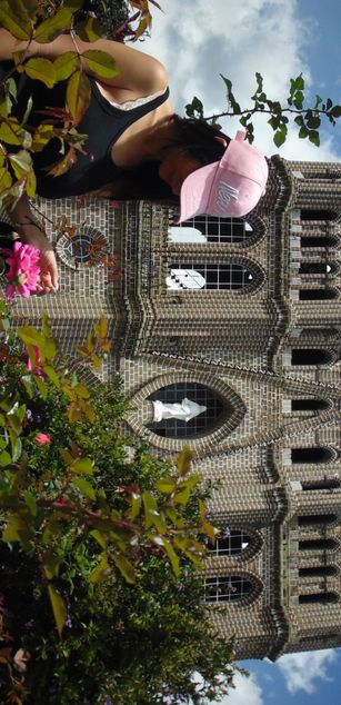 Model - Valen Hops deepthroat