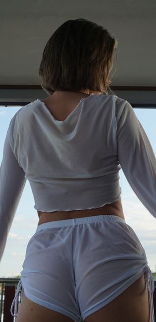 Model - Lina Siren heels