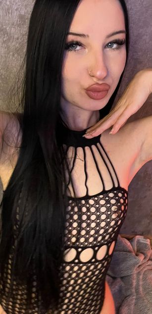 Model - Scarlett Jakobs deepthroat