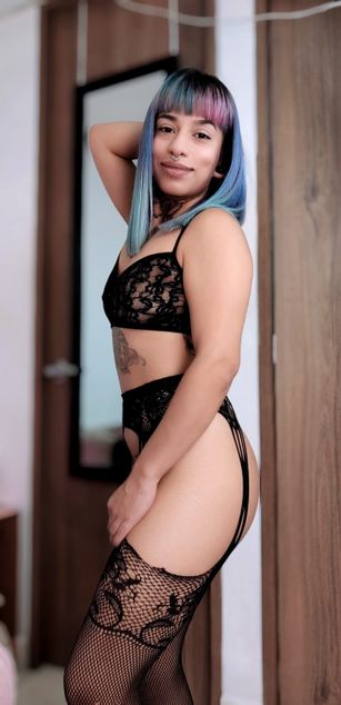 Model - quimeralady dirty