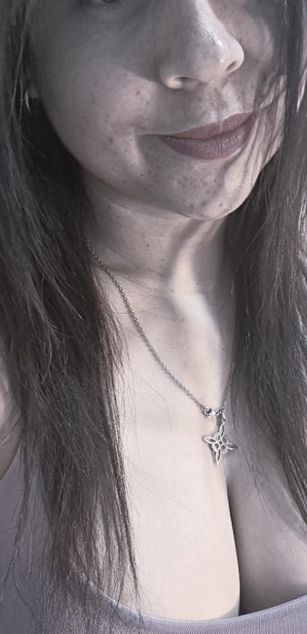 Model - ZinniaAza fetish