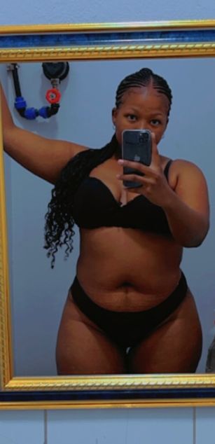 Model - Candice milf