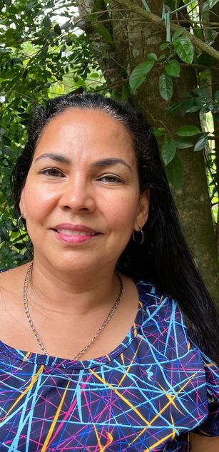 Model - AlinaMiles love