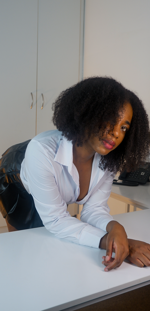 Model - EbonySalmie roleplay