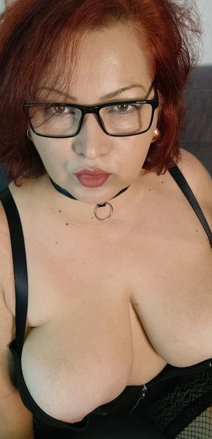 Model - TracyMilf roleplay