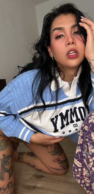 Model - Sofi Thick Cock sexy