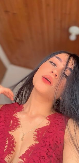 Model - Lexxiee Haze sexy