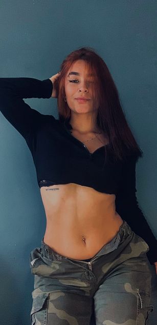 Model - Lexxiee Haze sexy