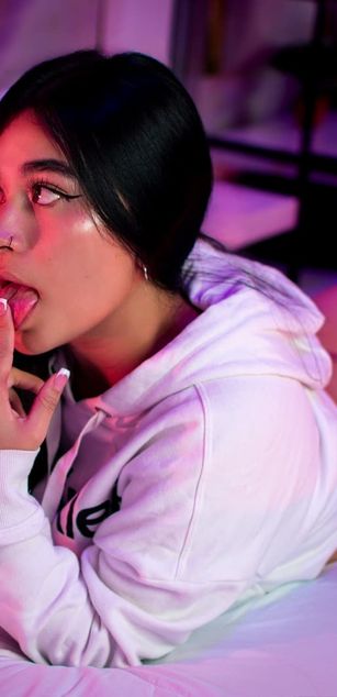 Model - Lexxiee Haze sexy