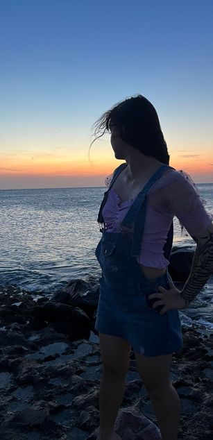 Model - rouse foster bigtits