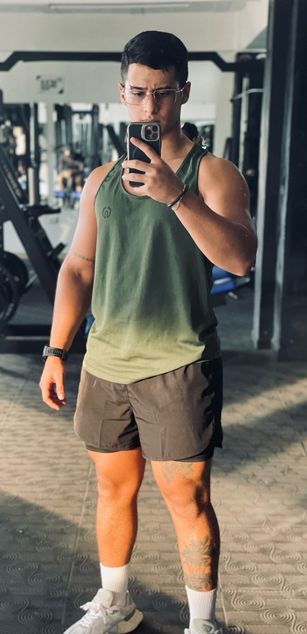 Model - MarcusandTatti couple