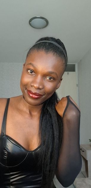 Model - Dutchlove boobs