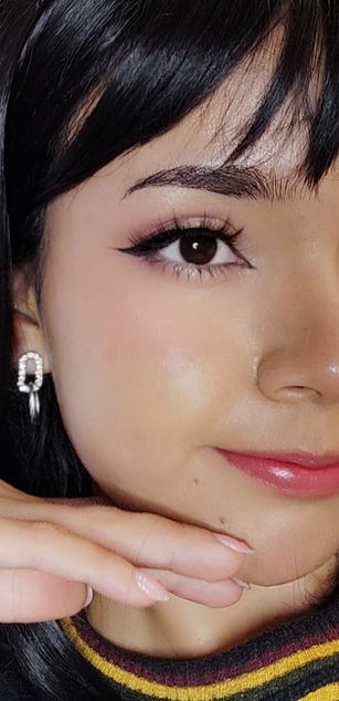 Model - Bella Sky fastresponse