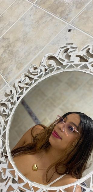 Model - AlexaGreek deepthroat