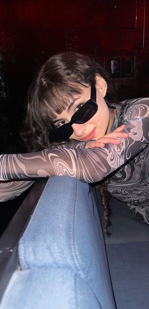 Model - Alynn_Bri feet