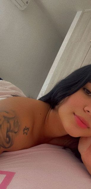 Model - Salome Storil deepthroat