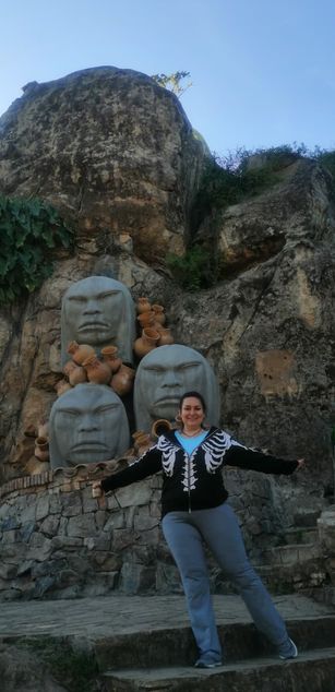 Model - Selene curvy