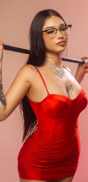 Model - Cata Stones deepthroat