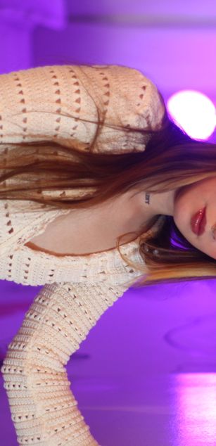 Model - Spicy Luna feet