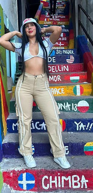 Model - Lina Coopers Taboo