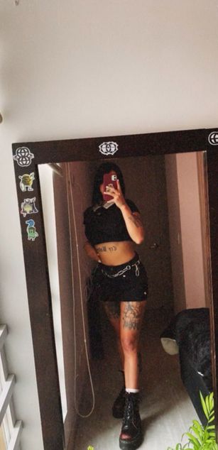 Model - Katzze girlfriend