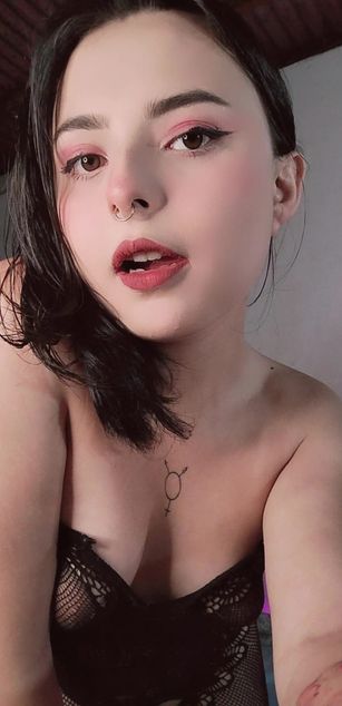 Model - Elizabeth Taylor toys