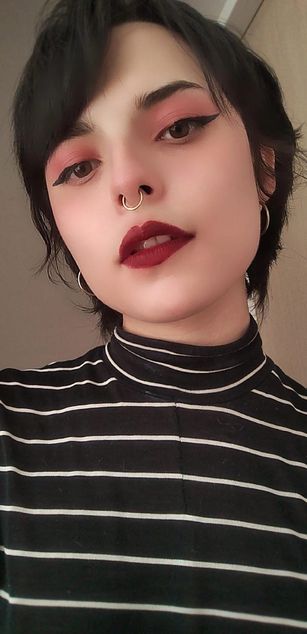 Model - Elizabeth Taylor toys