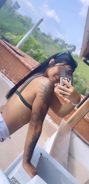 Model - Sophia Karson blowjob