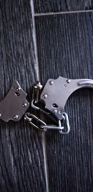 Model - Camila Marti Anal