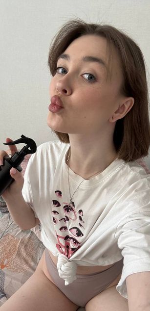 Model - lass_queen toys