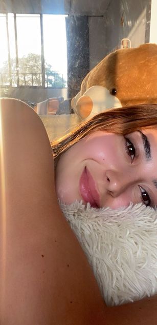 Model - Mia Jacson deepthroat