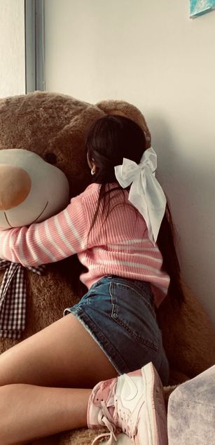 Model - Mia Jacson deepthroat