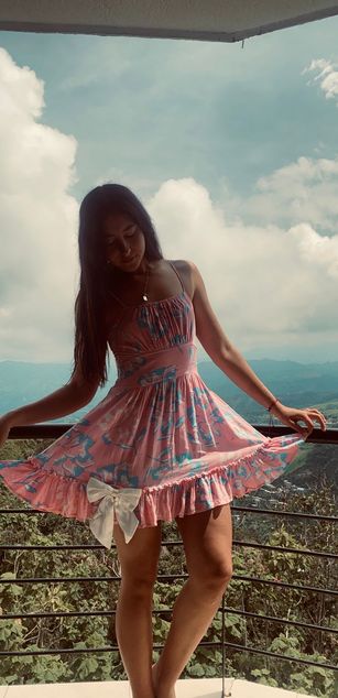 Model - Mia Jacson deepthroat