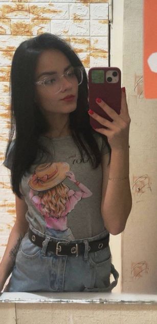 Model - LilaSweetie roleplay