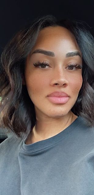 Model - Lana Banana bigtits