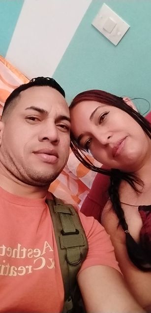 Model - IsaYmike deepthroat