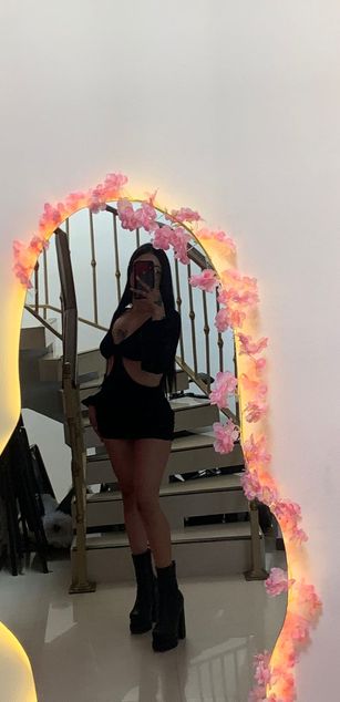 Model - Cata Stones deepthroat