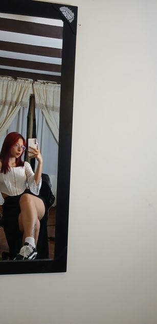 Model - VioletBrook blowjob