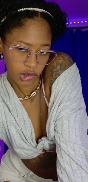 Model - I am Sel striptease