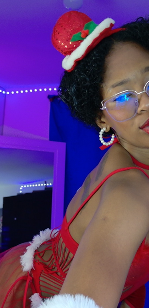 Model - I am Sel striptease